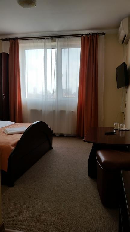 Pension Yasmine Timisoara Luaran gambar