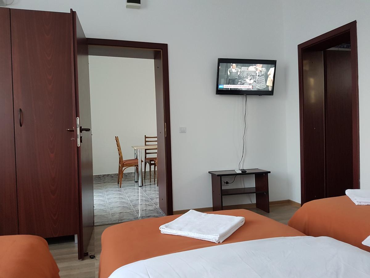 Pension Yasmine Timisoara Luaran gambar