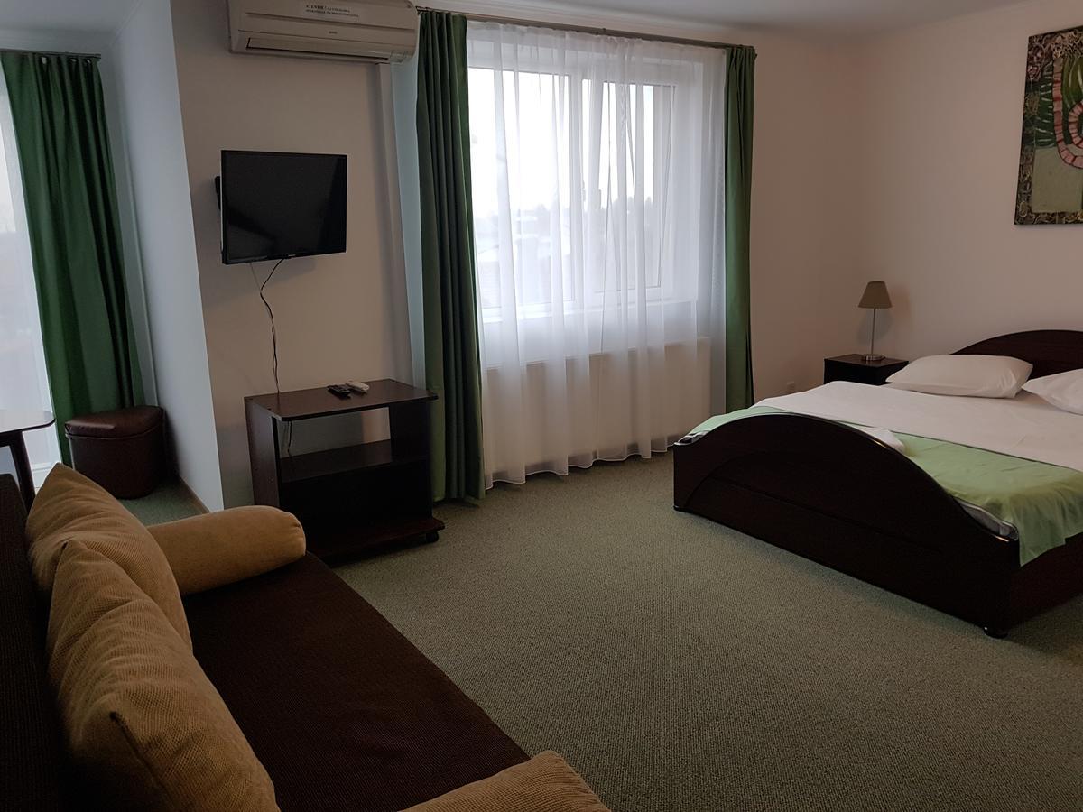Pension Yasmine Timisoara Luaran gambar