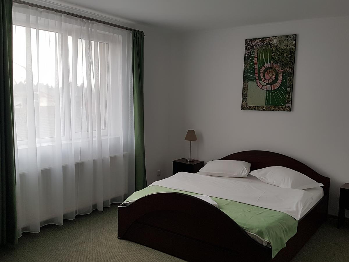 Pension Yasmine Timisoara Luaran gambar