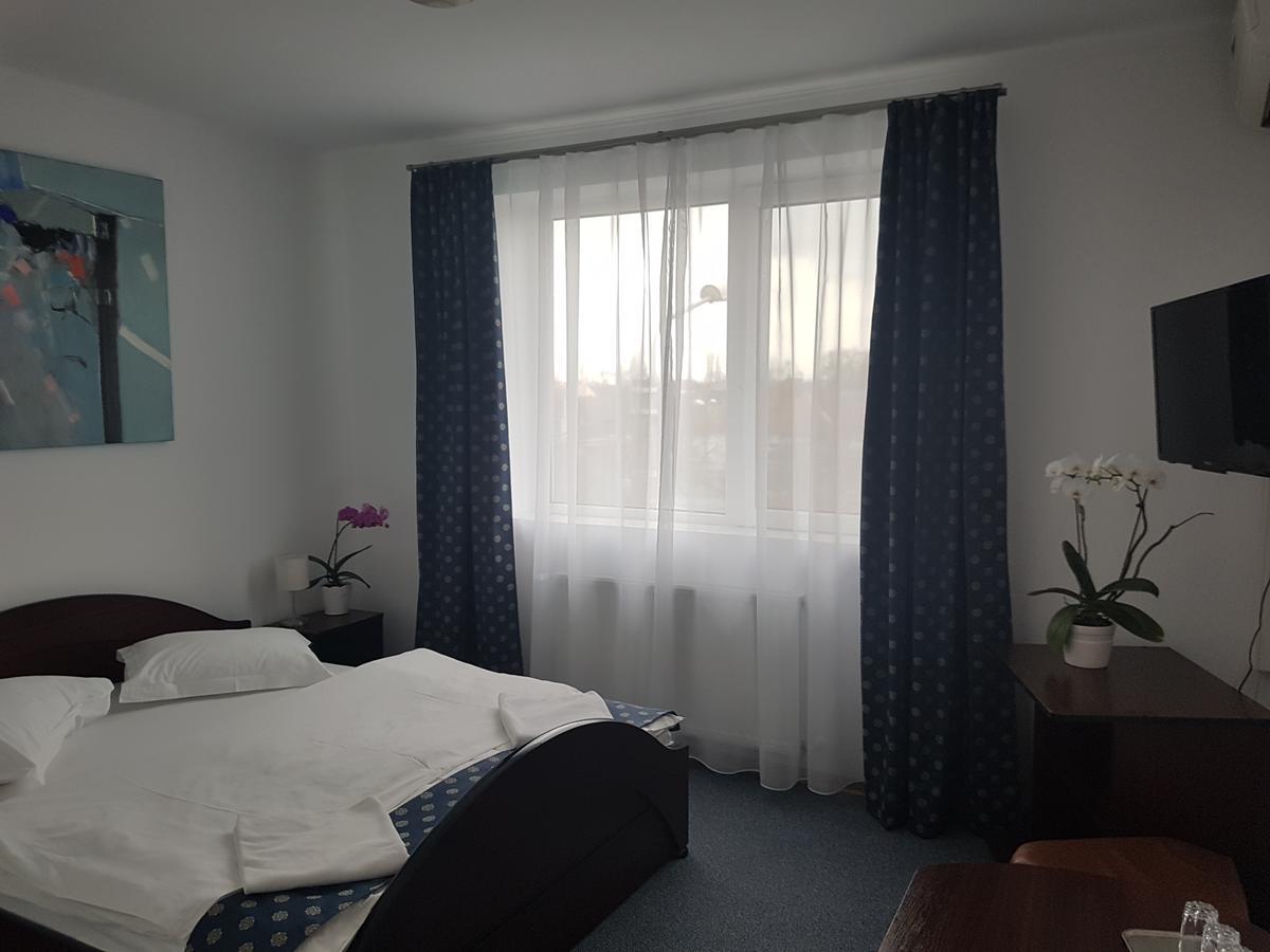 Pension Yasmine Timisoara Luaran gambar